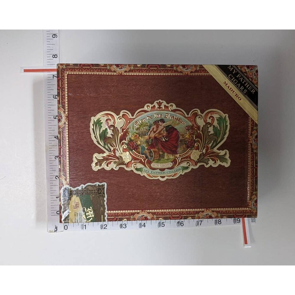 Empty Cigar box for Crafts Storage Purse Making Guitars Juggling Trinkets Herb